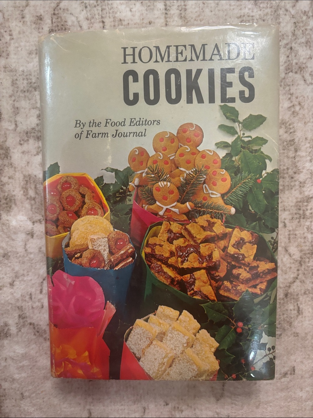 Vintage (1971) Homemade Cookies Cookbook by the Food Editors (Multicolor)